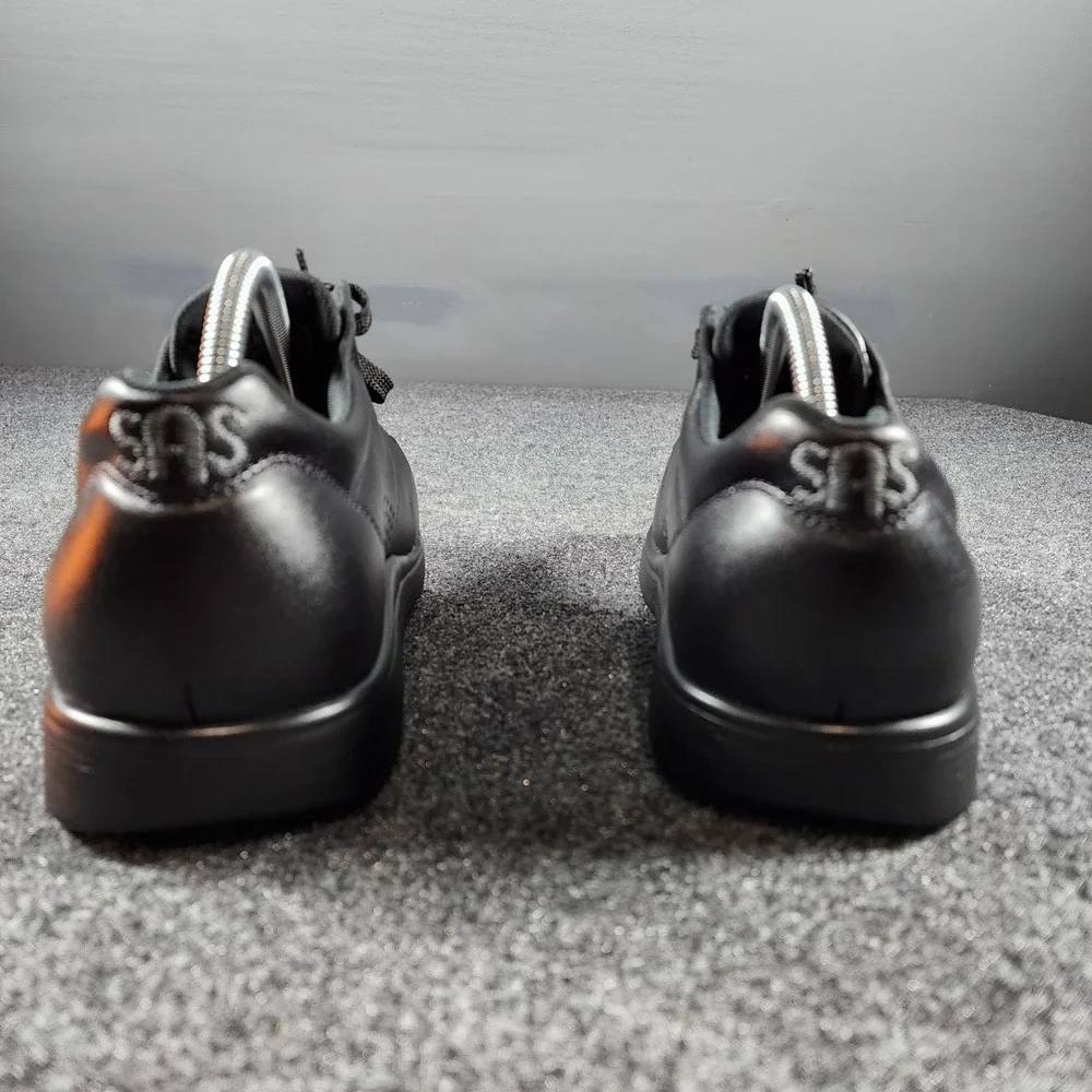 NWOB SAS Time Out Walking Shoes Mens 8 Triple Wide Black Leather Comfort Shoes